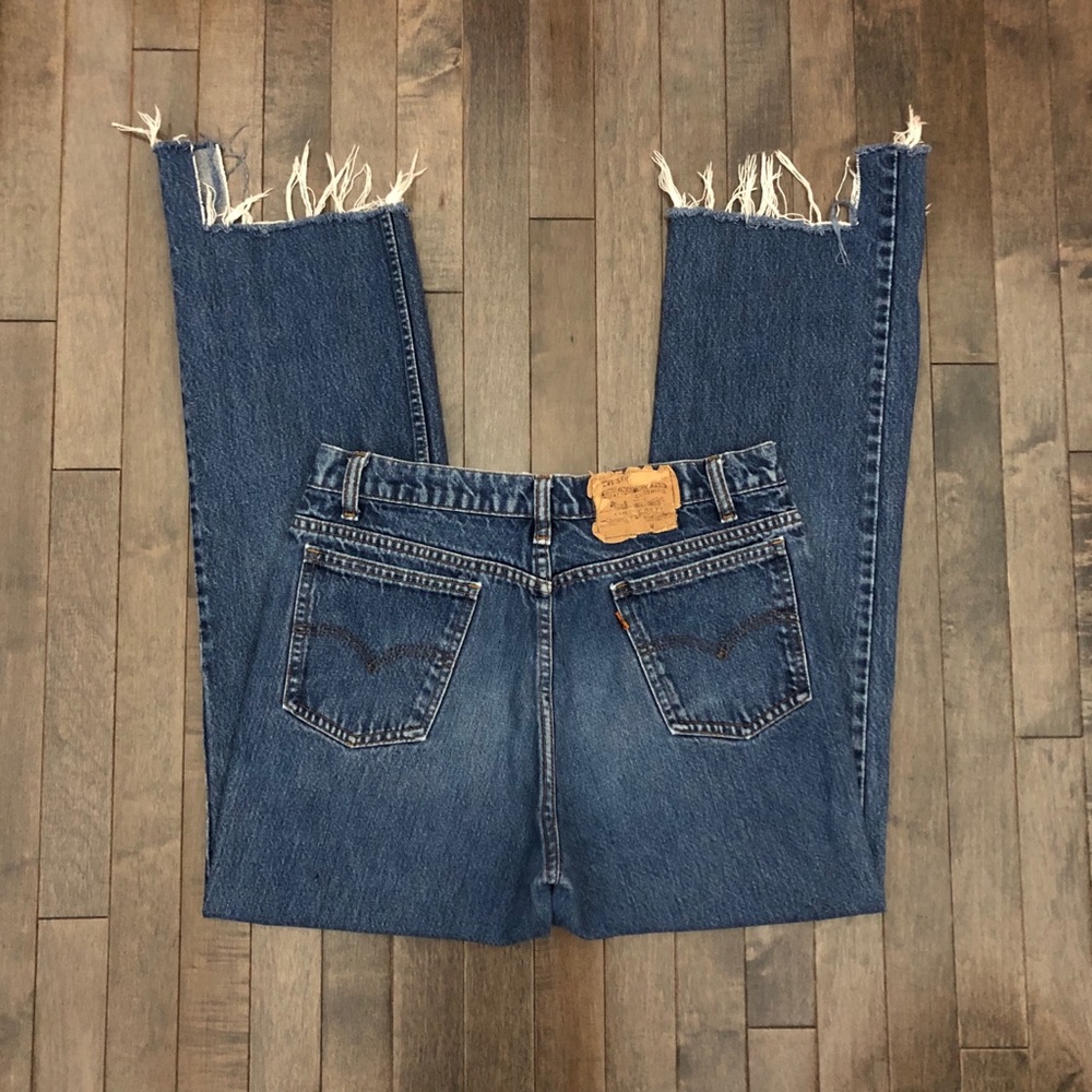 Vintage Levi’s 517 boyfriend jeans!!!